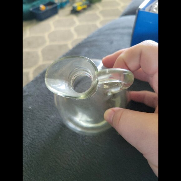 Small glass pitcher - Picture 3 of 4